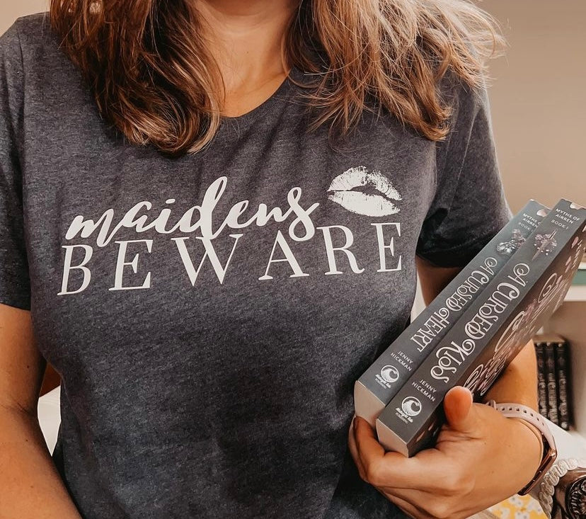 Maidens Beware - Tee